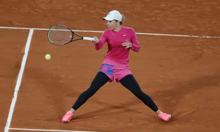 Simona Halep wearing leggings at the French Open this year