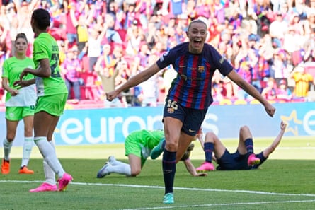 Fridolina Rolfö celebrates scoring for Barcelona in the 2023 Champions League final against Wolfsburg.