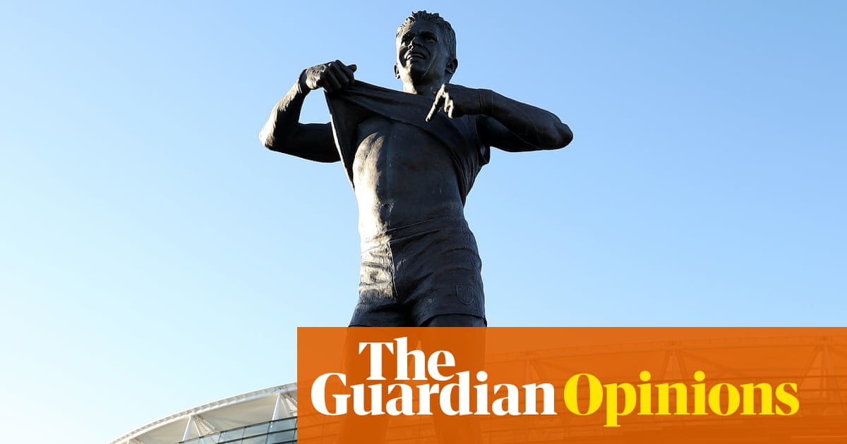 The Nicky Winmar statue formerly displayed outside Perth Stadium