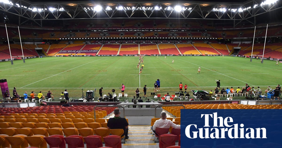 NRLs idea to return crowds to stadiums within weeks ‘absurd and dangerous’, says doctors’ association