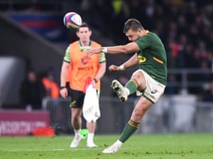 Handre Pollard of South Africa kicks a penalty.
