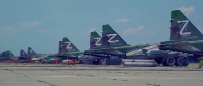 Russian warplanes marked with the ‘Z’ insignia in the Russian ministry of defence video