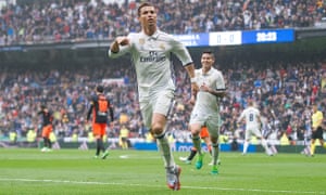 Real Madrid 2 1 Valencia La Liga As It Happened