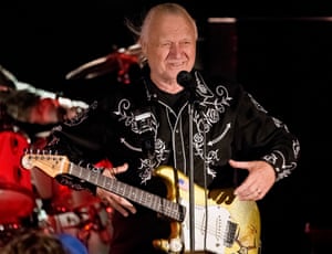 Dick Dale playing in Massachusetts in 2015