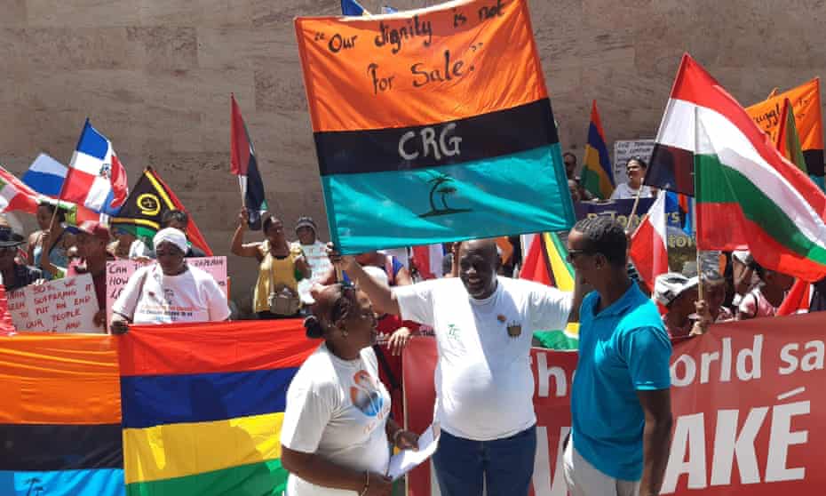 Chagos Island residents protesting in 2019