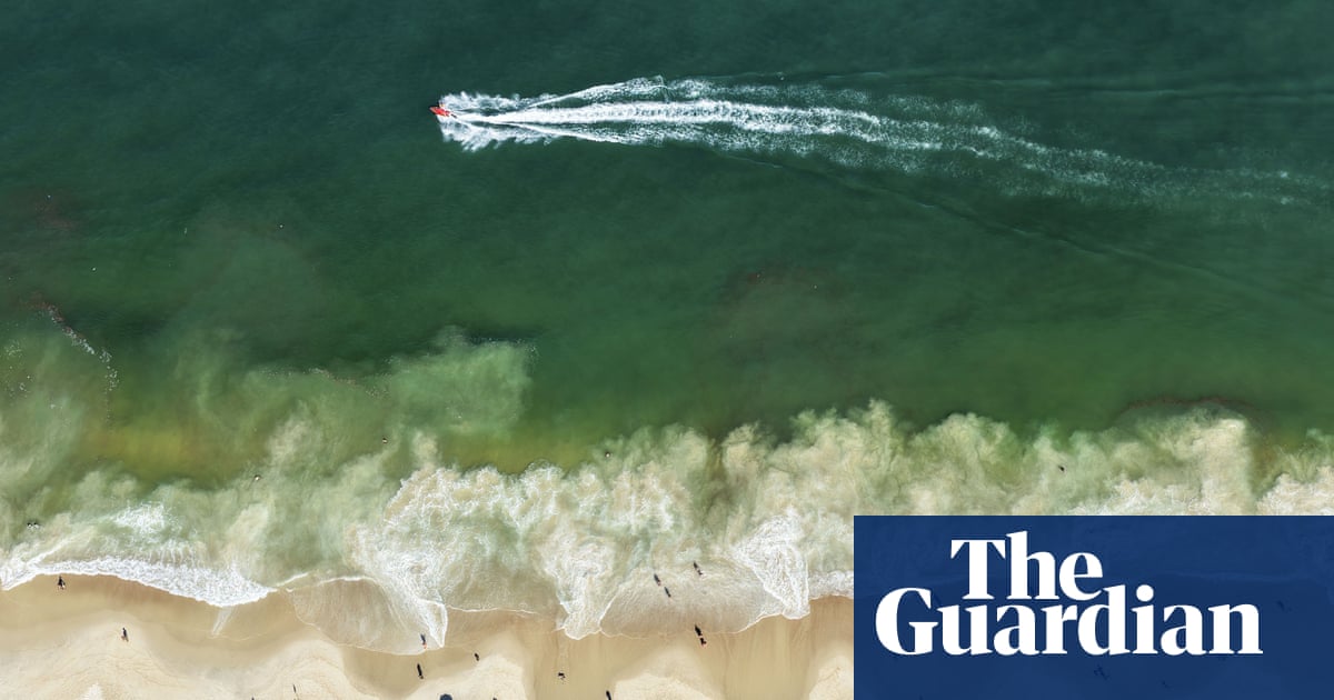 Swindled British tourist pays £1,500 for kebab on Rio beach