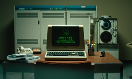 image of an old laptop