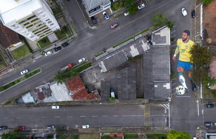 Mural of Neymar Jr. connected a thoroughfare successful Novo Hamburgo, Brazil, created by creator Rafael Jung.