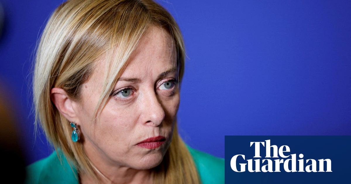 Мъж е откаран в болница с огнестрелна рана след инцидент