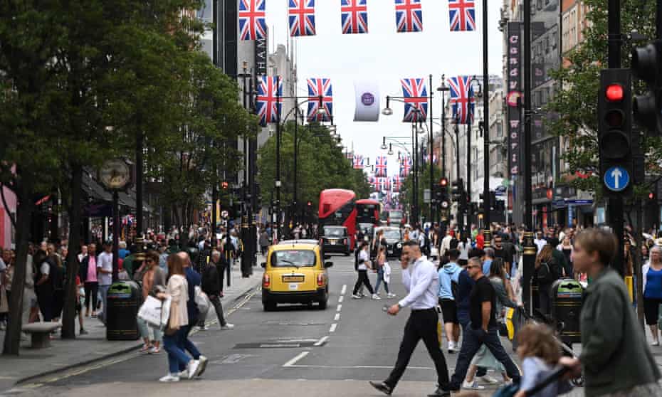 Shoppers on Oxford Street during the celebrations of the platinum jubilee on 3 June 2022