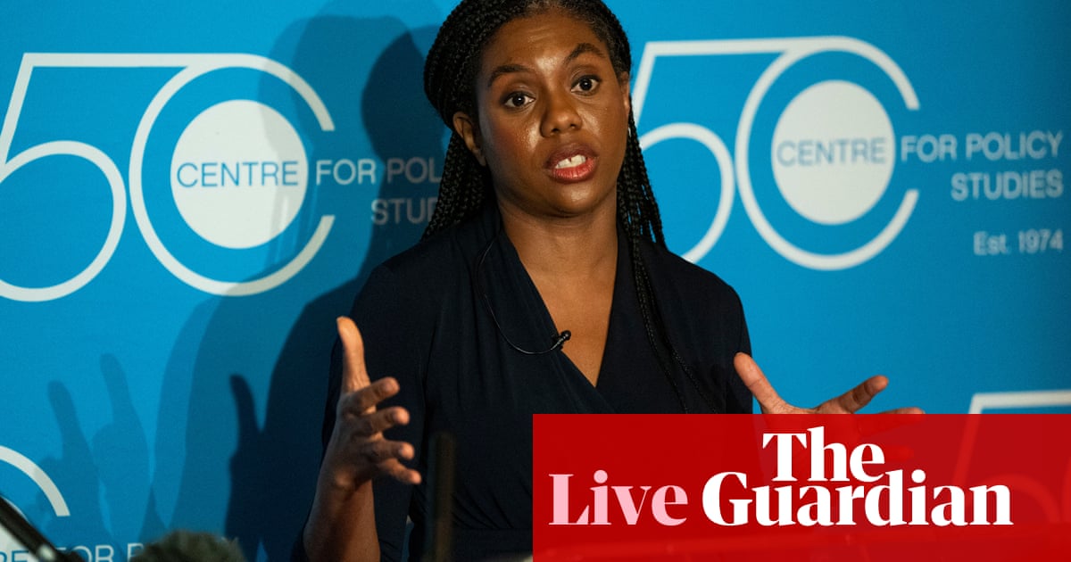 Net migration falling, latest figures expected to show, as Tories claim it is due to their visa rule changes - UK politics live