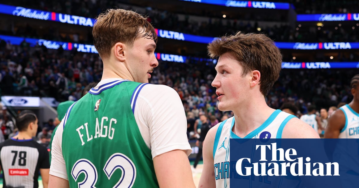 Flagg beats former roommate Knueppel to become second-youngest NBA rookie of the year