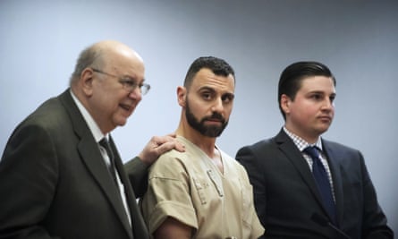 Richard Dabate, center, with his attorneys.