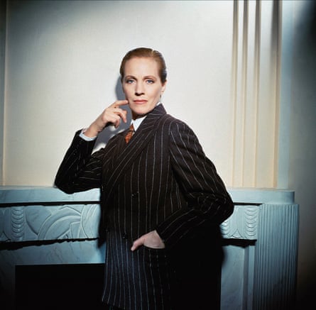 Cult favourite … Julie Andrews in Victor/Victoria (1982), directed by Blake Edwards.