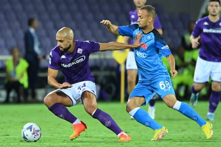 Sofyan Amrabat playing for Fiorentina