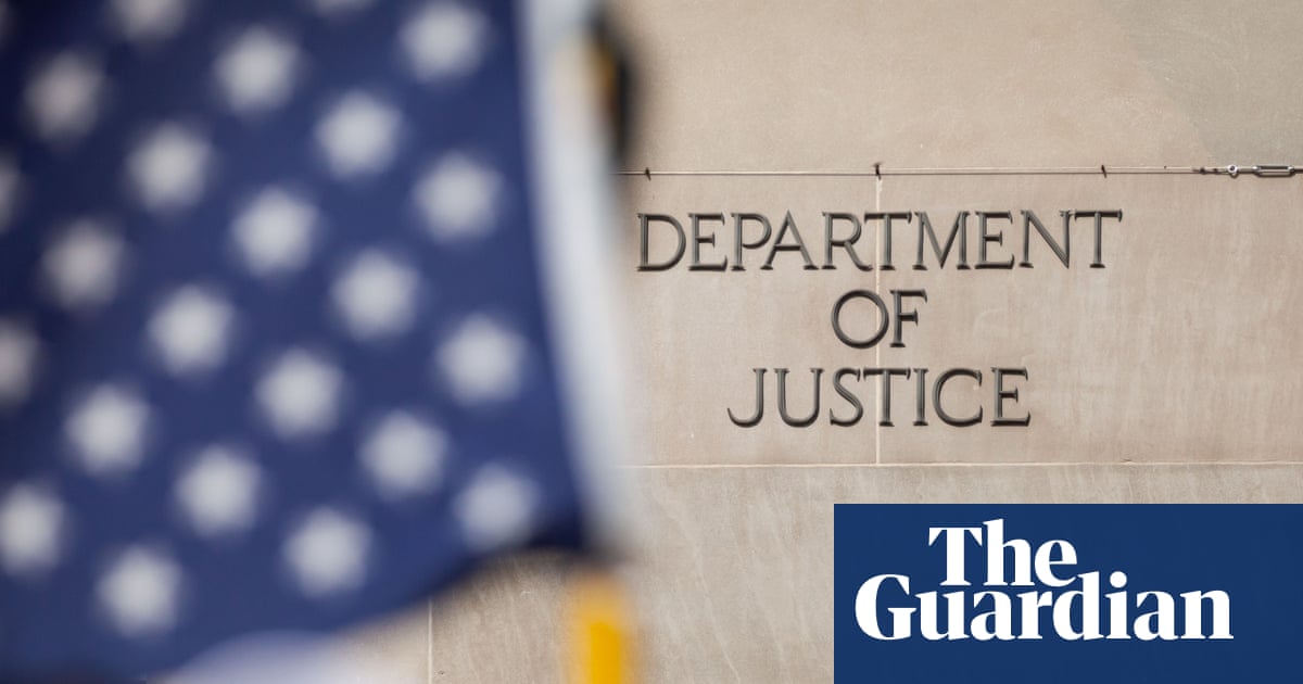 Fired national security prosecutor warns colleagues in note on way out