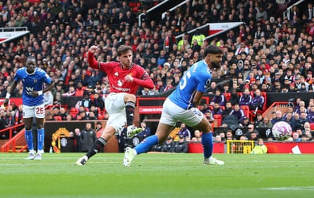 Mason Mount shoots for Manchester United’s first goal