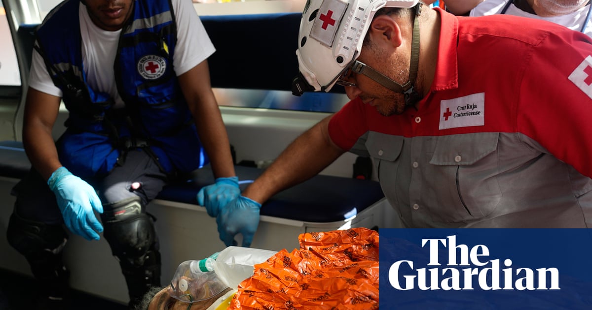 Venezolano rescatado con vida de un sótano derrumbado ocho días después de los terremotos