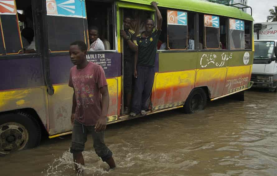 A dalla dalla bus on the flooded Bagamoyo Road.