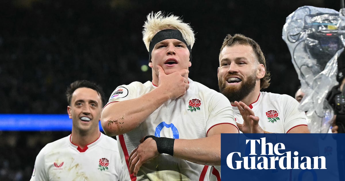 Pollock proves the key before England cavalry seal victory over Australia