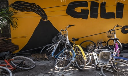 Abandoned bicycles on Gili Trawangan.