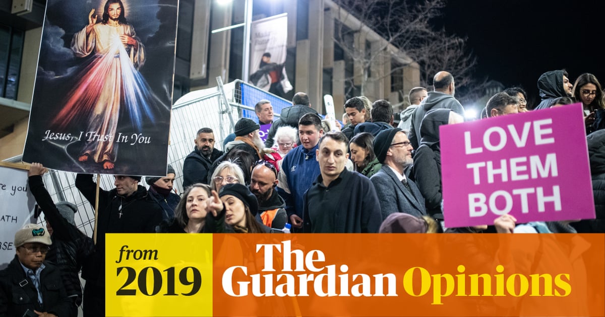 www.theguardian.com