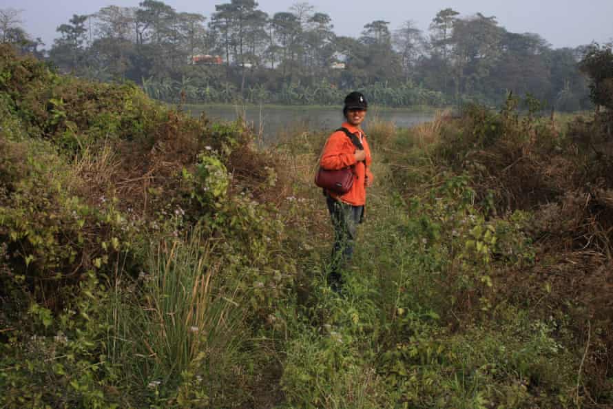 Tiasa Adhya, a zoologist and fishing cat specialist, at Chilika Lake, West Bengal.