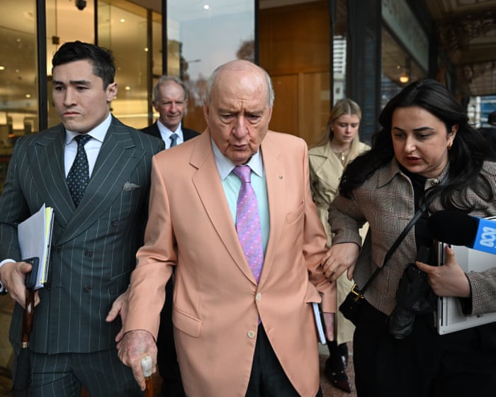 Alan Jones and fellow 2GB host referred to SMH and reporter as ‘pigs in the media’, court hears
