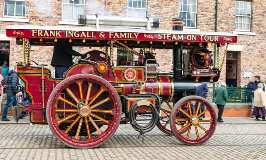 Beamish Museum, Beamish, Durham County, England, United Kingdom, 13 April 2019. Beamish Steam Day: Vintage 1921 Garrett steam traction engine driven by Frank Ingall & family vehicle on display at Beamish Living MuseumT454J2 Beamish Museum, Beamish, Durham County, England, United Kingdom, 13 April 2019. Beamish Steam Day: Vintage 1921 Garrett steam traction engine driven by Frank Ingall & family vehicle on display at Beamish Living Museum