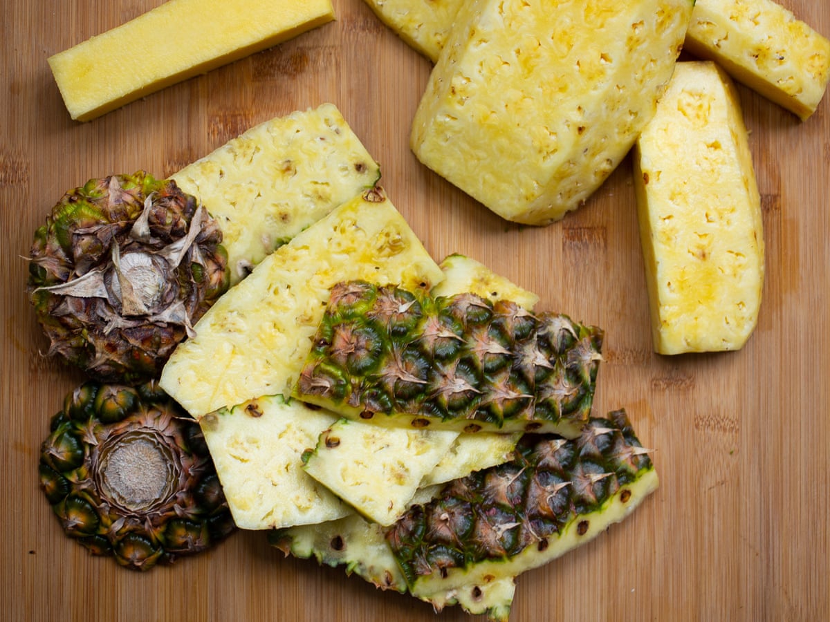 How Do You Cut Pineapple Into Different Shapes?