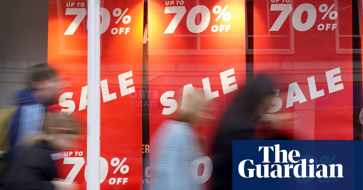 UK retailers endure ‘drab December’ as non-food sales fall flat