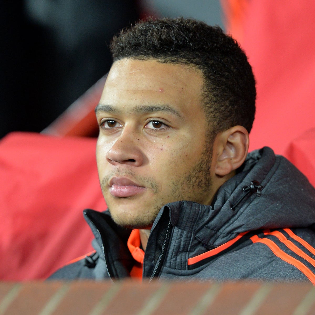 Manchester United S Louis Van Gaal Says He Expected More From Memphis Depay Memphis Depay The Guardian