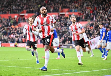 Cyle Larin celebrates scoring Southampton’s winner three minutes after coming off the bench.