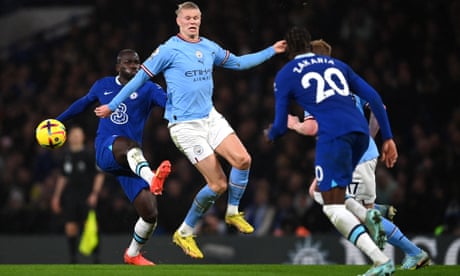 Erling Haaland’s shadow display adds intrigue to Manchester City story | Barney Ronay