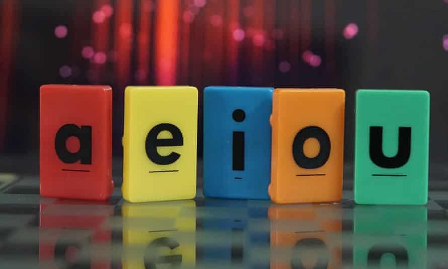 Toy blocks with vowels