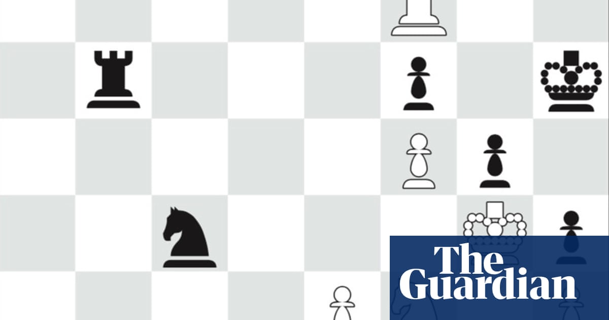 Chess: Magnus Carlsen chasing another prize despite bizarre four-move loss