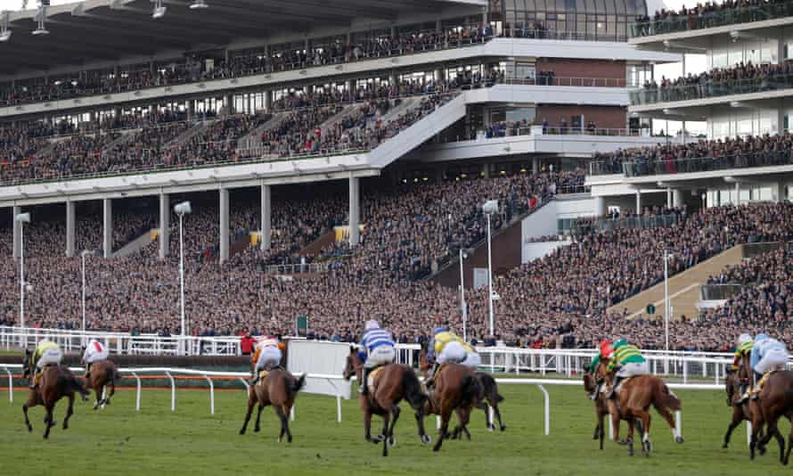 Cheltenham faces criticism after racegoers suffer Covid-19 symptoms | Cheltenham Festival 2020 | The Guardian