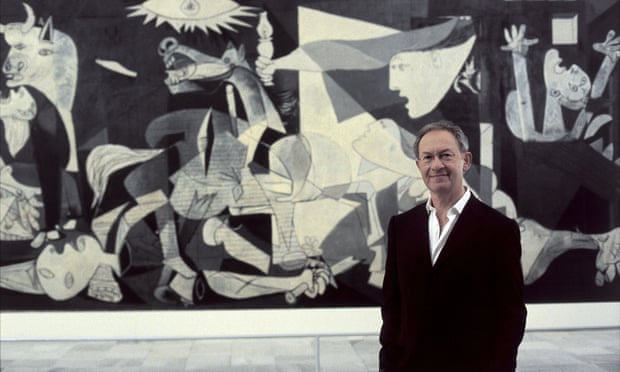 Historian Simon Schama in front of Picasso’s painting Guernica.