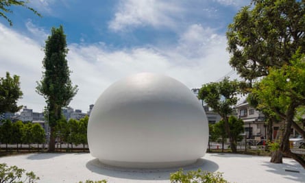 Kazoo Sato’s contactless toilet