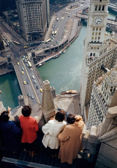 Chicago, 1950’s, B. Anthony StewartPerched atop the City of Broad Shoulders, tourists gaze down on the Chicago River from the roof of the Tribune Building.