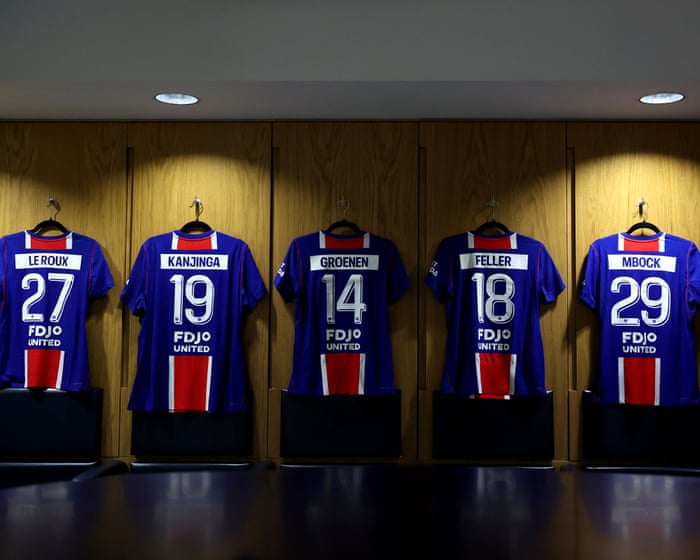 Manchester City v Paris Saint-Germain: Women’s Champions League – live