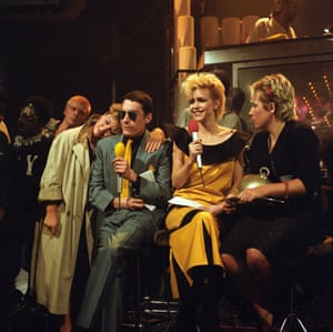 Lit pop up Lit pop up