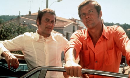 Roger Moore as the dapper Lord Brett Sinclair, with Tony Curtis as the ruffian Danny Wilde in The Persuaders!