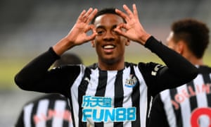 Newcastle’s Joe Willock celebrates after scoring the 3-2 lead.