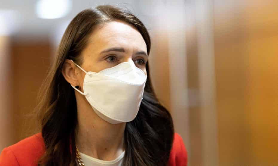 Jacinda Ardern loses sense of taste after contracting Covid, and can’t enjoy cheese roll – The Guardian Jacinda Ardern loses sense of taste after contracting Covid, and can’t enjoy cheese roll – The Guardian