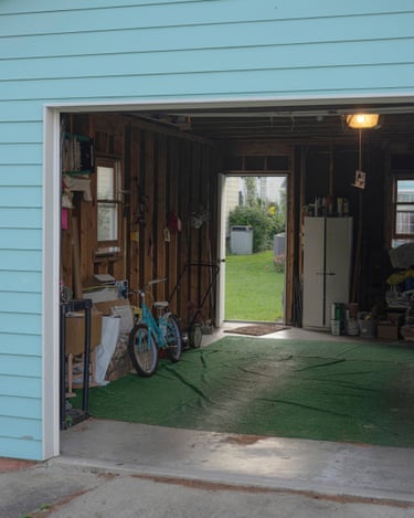 Near East SideAway from the busiest streets, Athens returns to a slower rhythm — wooded trails, empty sidewalks and quiet neighbourhoods that contrast with the energy of the academic year.