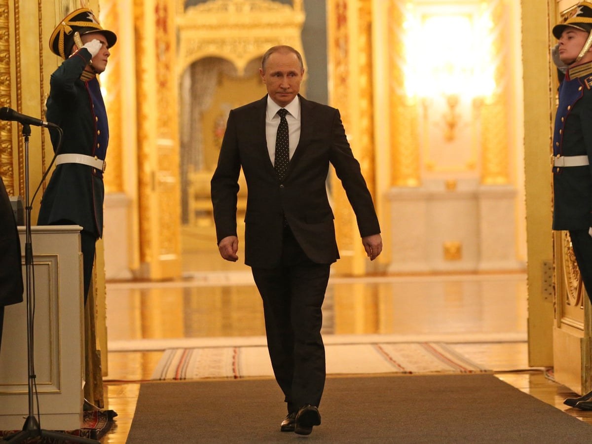 Walk Like The Kgb Get Vladimir Putin S Gunslinger Gait World