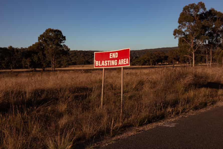 A sign at the entrance of Wollar