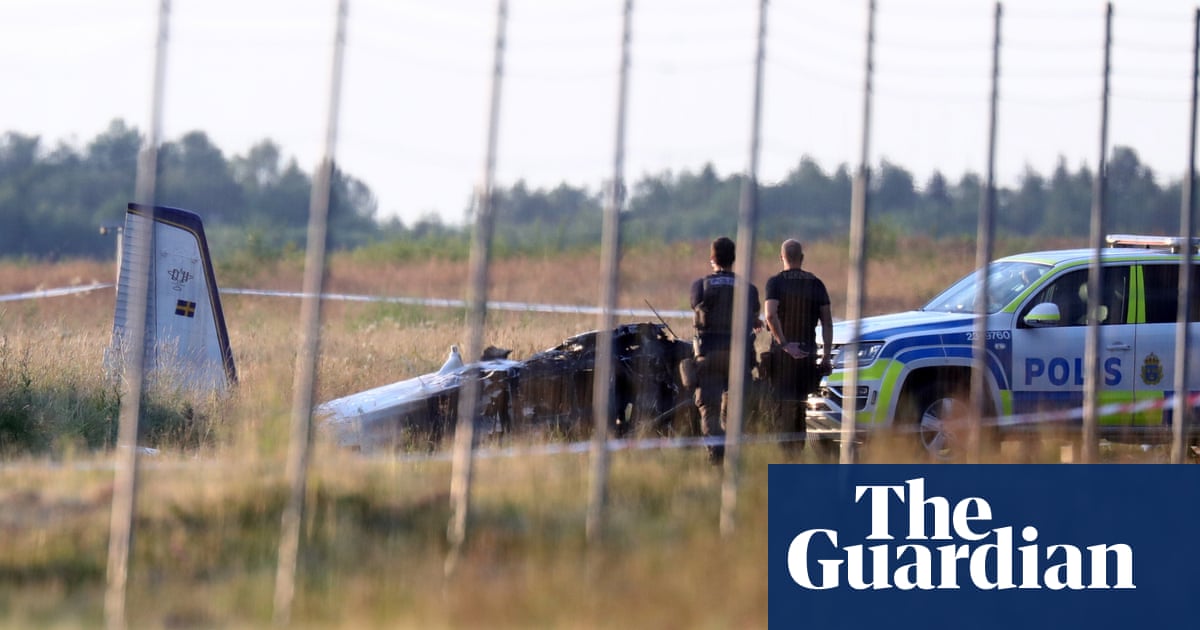 Plane carrying skydivers crashes in Sweden, killing nine