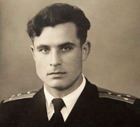 Vasili Arkhipov, who family will receive the posthumous award on his behalf.